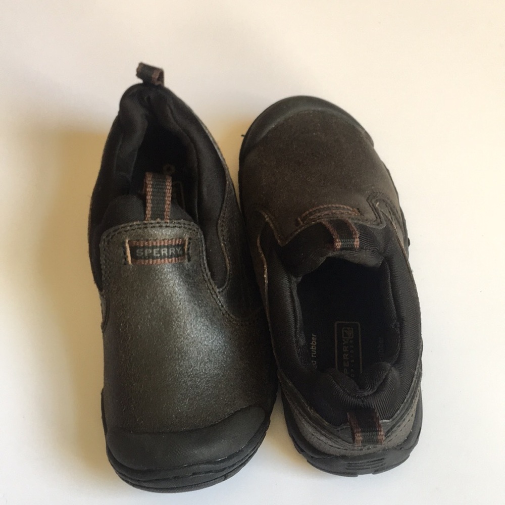 Boys Sperry Oakam slip onshoes size 9.5 - Picture 2 of 6